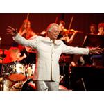 05-04-2013 - goldstar-tv - James-Last_Buehne_Foto_Robert-Freiberger.png